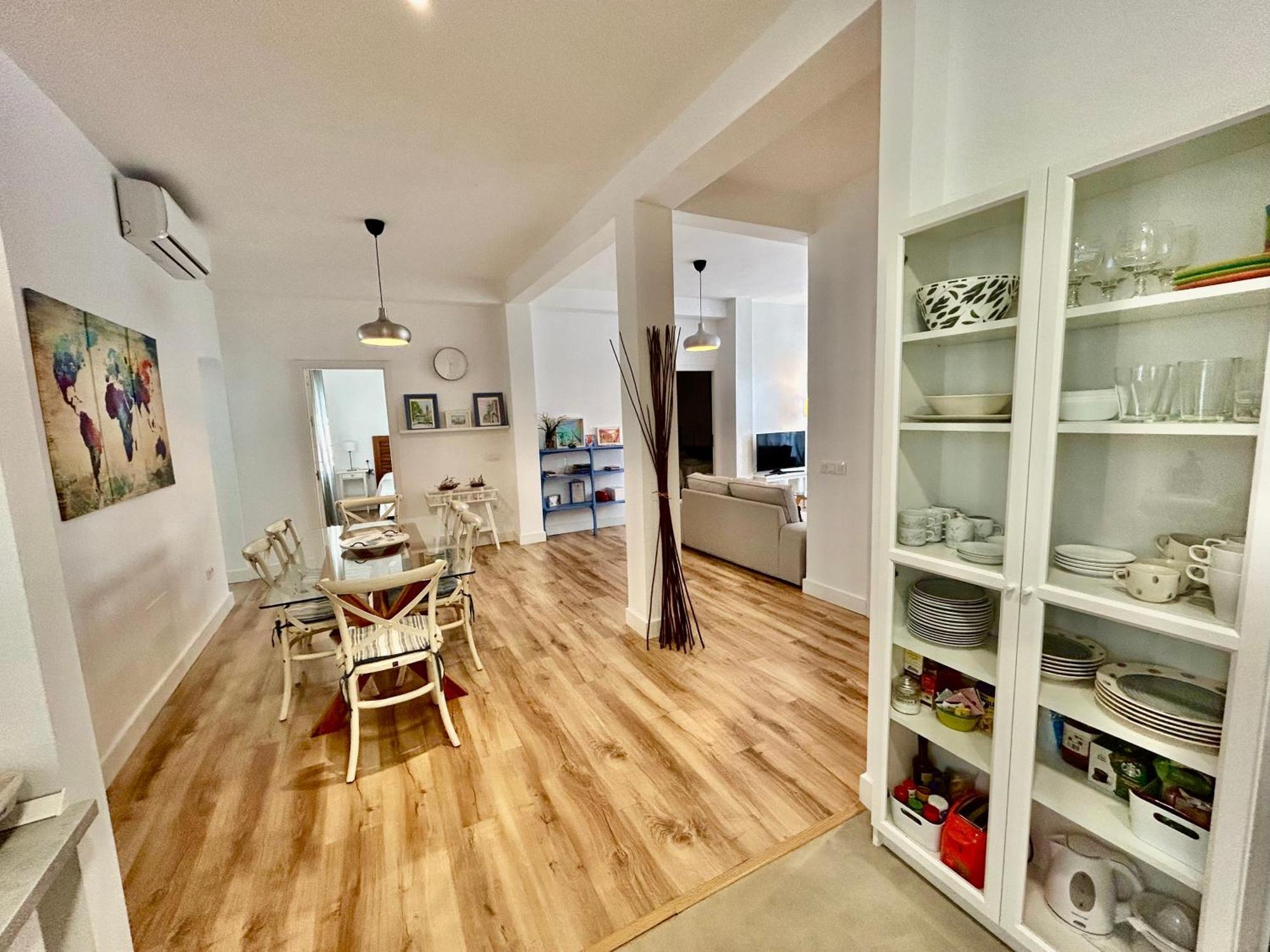 Acogedor Apt 6Pax 3Bdr 2Bth - Cozyhomesevilla5 المظهر الخارجي الصورة